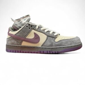 Nike SB Dunk Low Pro *Purple Pigeon' - Image 3