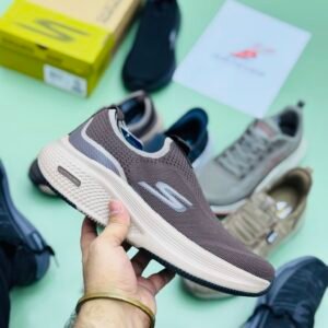 Sketcher Ultra medicated Cushion -Brown