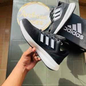 Alternative view of Adi Ultra Bounce - Core Black / Cloud White
