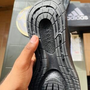Adi Ultra Bounce - Triple Black - Image 6