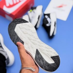 Nike XR Zoom - Black Grey - Image 5