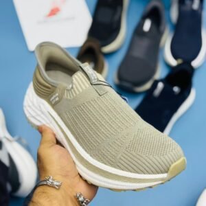 Alternative view of Sketcher GoodYear Slipsin - Beigh