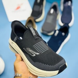 Alternative view of Sketcher Archfit Slipsin - Black