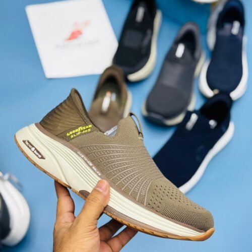 Sketcher Hyper Brust walker - Coffee