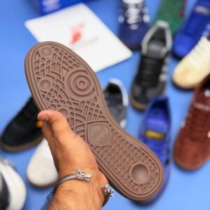 Spzl Classic Suede Gum Sole Sneakers l Limited EDition - Image 5