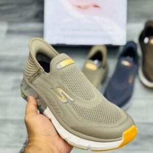 Alternative view of Skecher Go-walk Slips in Medicated