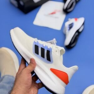 Adi’s Ultra Bounce - White - Image 3