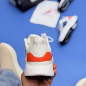 Adi’s Ultra Bounce - White - Image 4
