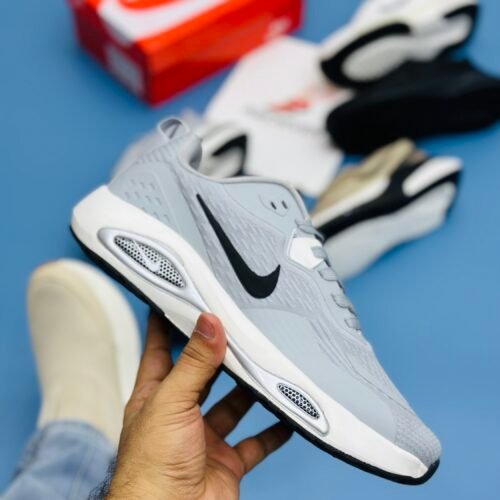 NK Fly Zoom -  Grey