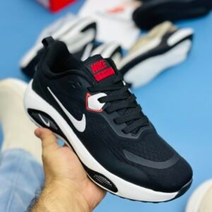 Alternative view of NK Fly Zoom - Black