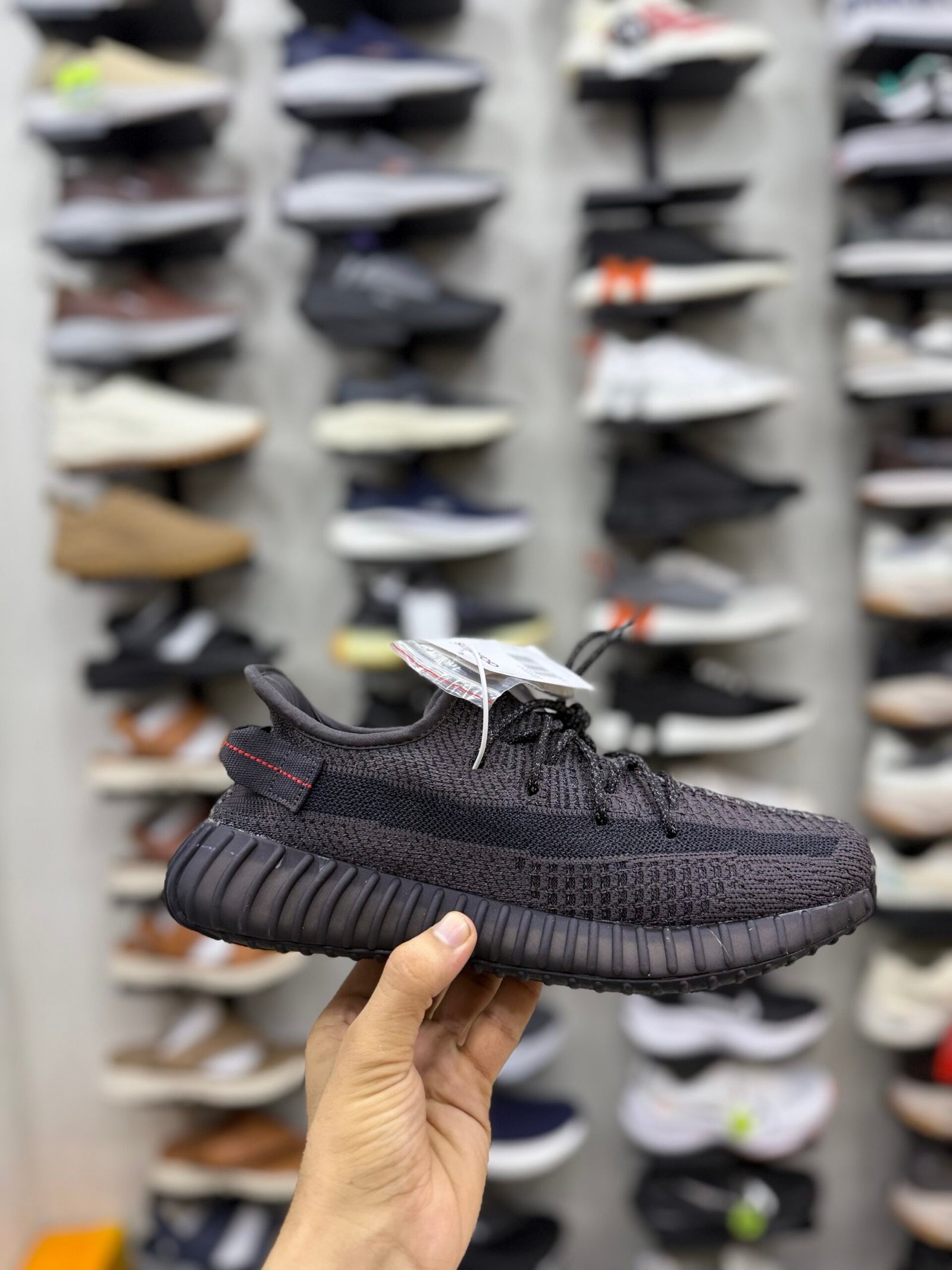 Adi 350V2 - Black