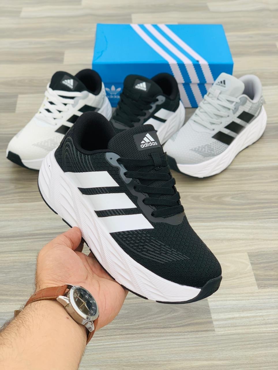 Adi Runner 2.0 - white Strip - Image 5