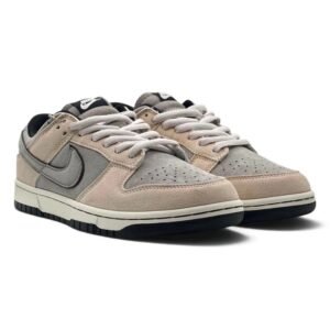 Alternative view of NK SB Dunk Low Spreme 94 - Smoke Grey