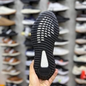 Adi 350V2 - Black Red - Image 9