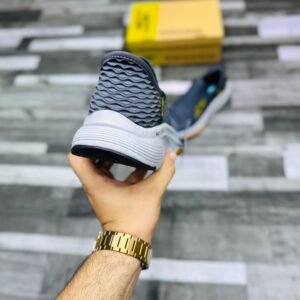 SOFT RUNNING SHOES - Image 4