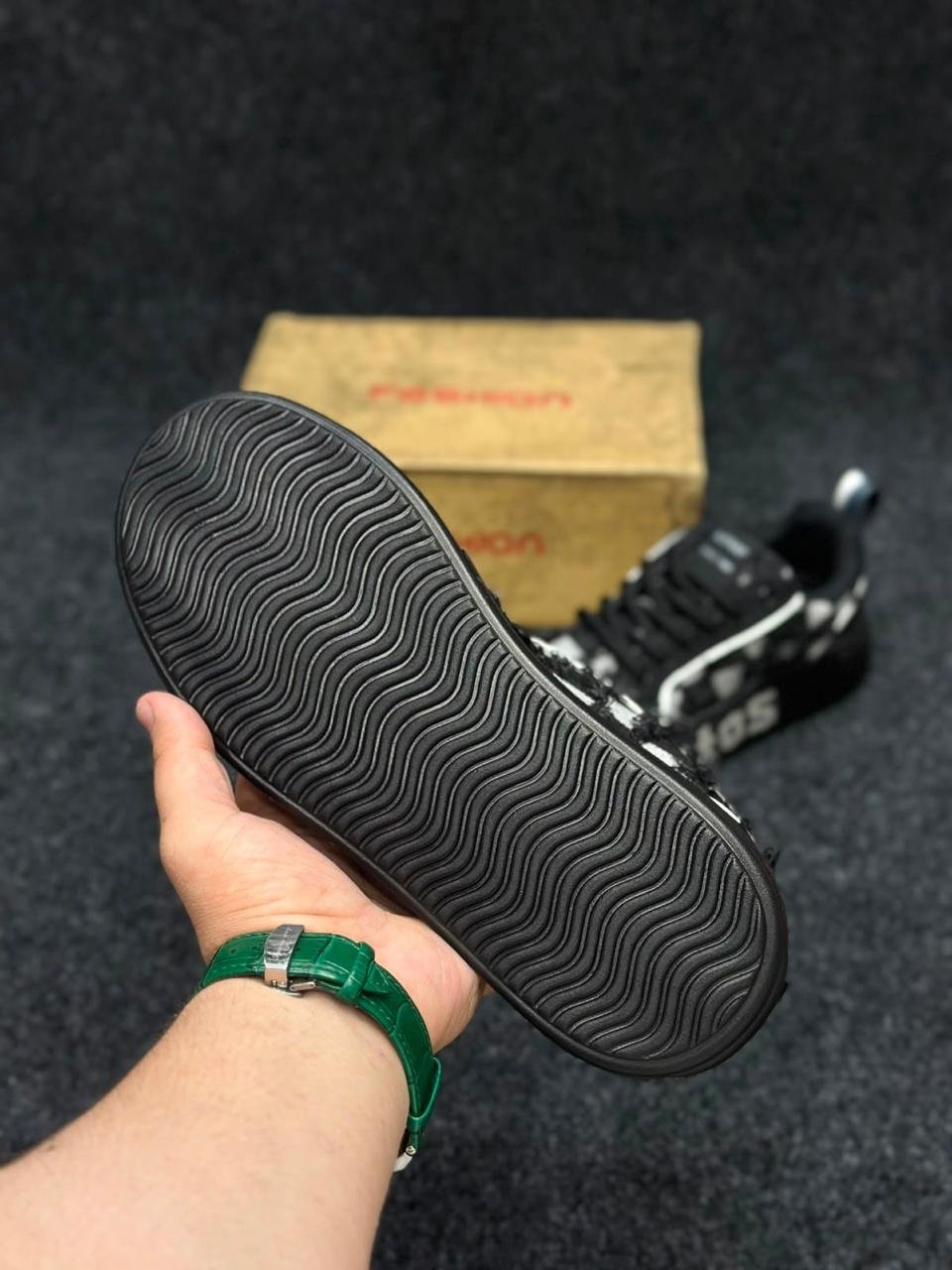 Fashion sneaker for mens - Image 3
