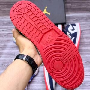 AJ1 LOW PREMIUM BATCH - CHIGAGU RED - Image 8