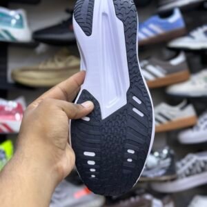 NK ZOOMX VOLT - Image 7